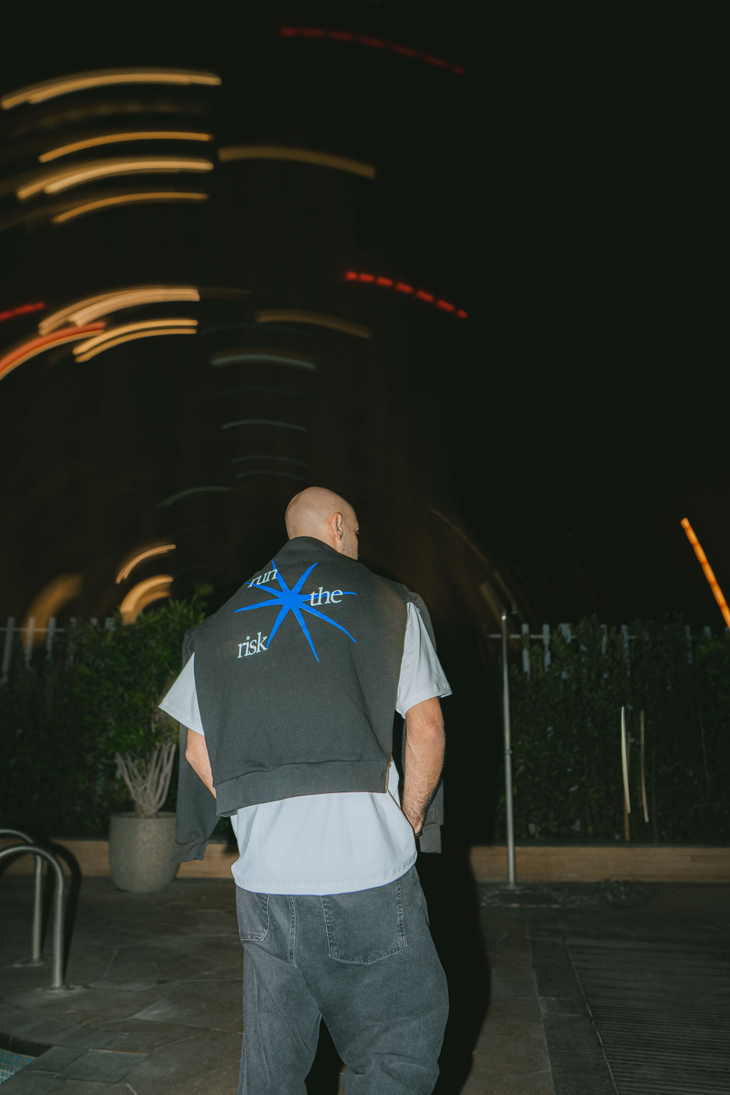 RUN THE RISK OVERSIZED HOODIE