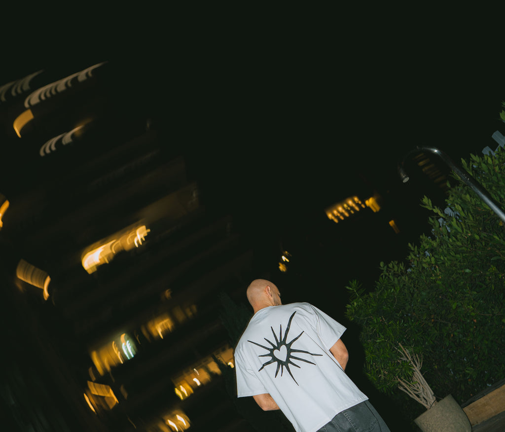 RAIDIATING HEART OVERSIZED T-SHIRT